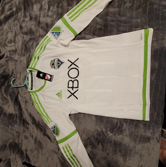 Adidas jersey - Picture 7 of 10